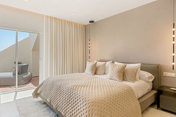 Image No.13-4 Bed Penthouse for sale