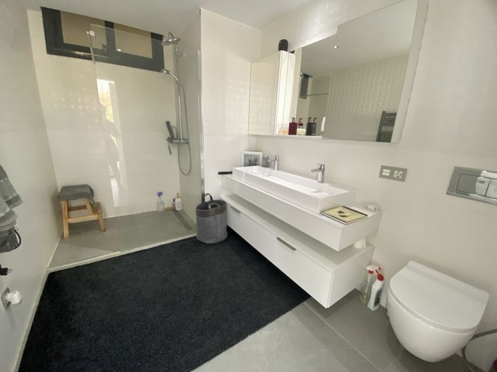 Image No.14-4 Bed Villa for sale