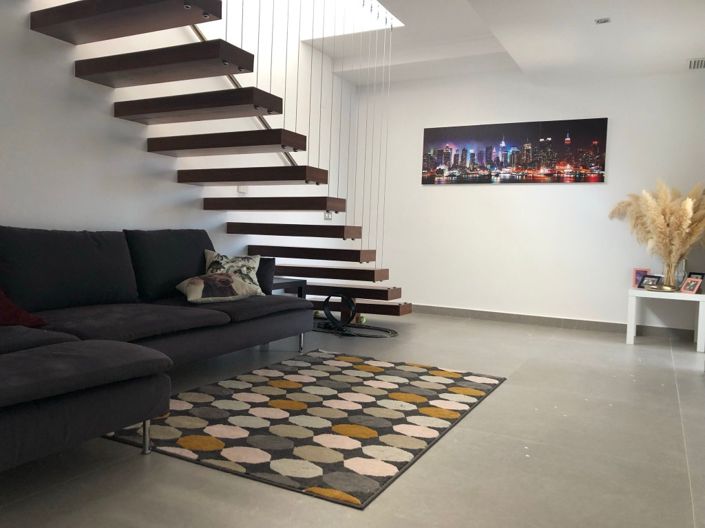 Image No.5-4 Bed Villa for sale