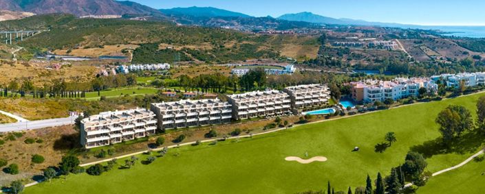 Image No.9-3 Bed Property for sale