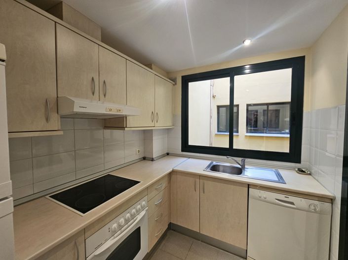 Image No.3-3 Bed Apartment for sale