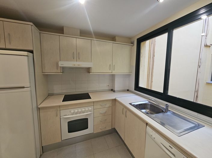 Image No.4-3 Bed Apartment for sale