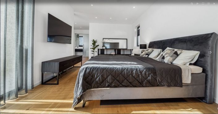 Image No.4-4 Bed Villa for sale