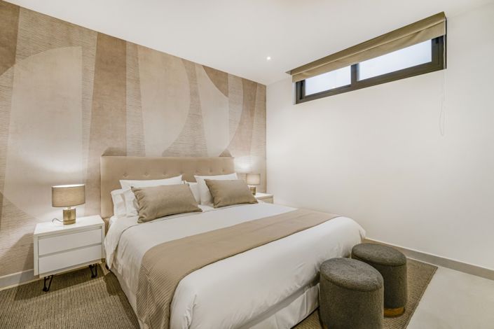 Image No.12-6 Bed Villa for sale