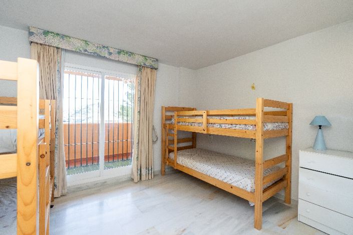 Image No.9-2 Bed Apartment for sale