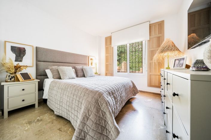 Image No.10-3 Bed Apartment for sale