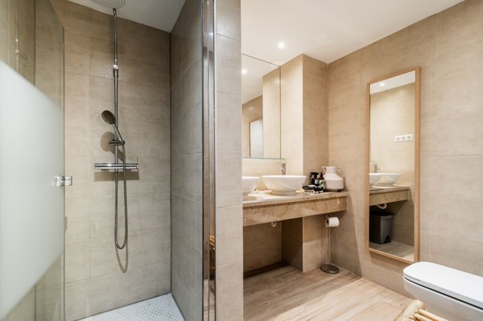 Image No.17-3 Bed Apartment for sale