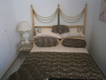 bedroom2