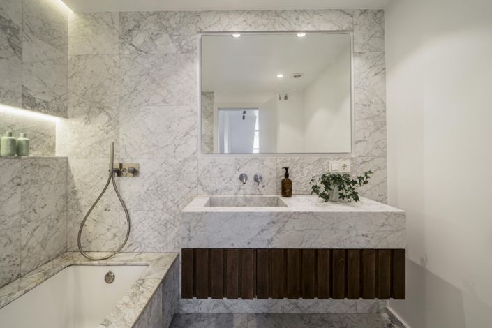 Image No.8-6 Bed Villa for sale