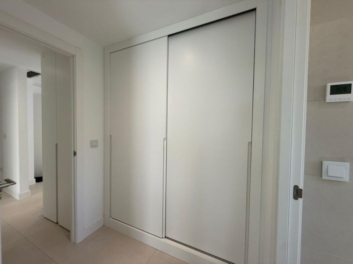 Image No.19-3 Bed Apartment for sale