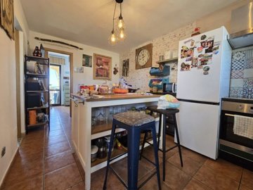 Kitchen-dinner area_1