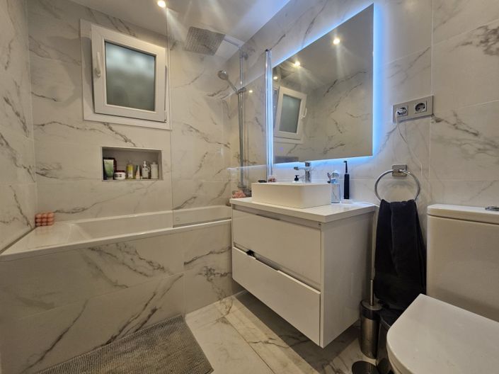 Image No.7-Villa de 4 chambres à vendre à Mijas Costa