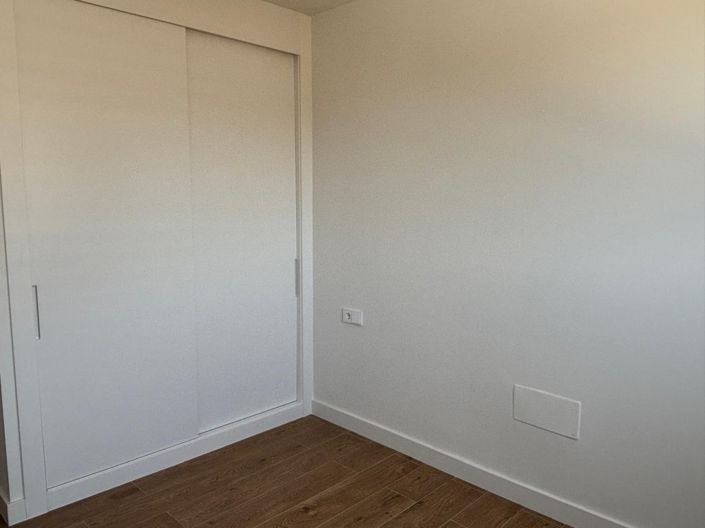 Image No.12-Appartement de 2 chambres à vendre à Fuengirola