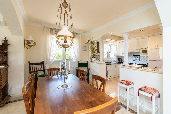 Image No.10-3 Bed Villa for sale