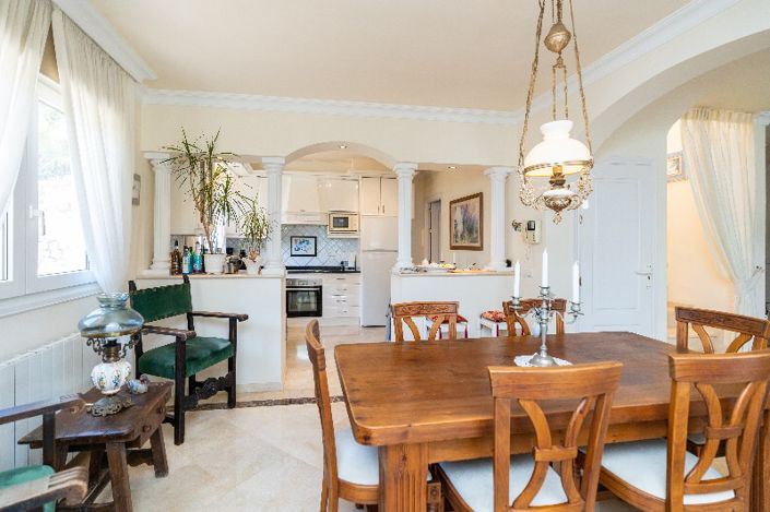 Image No.19-3 Bed Villa for sale