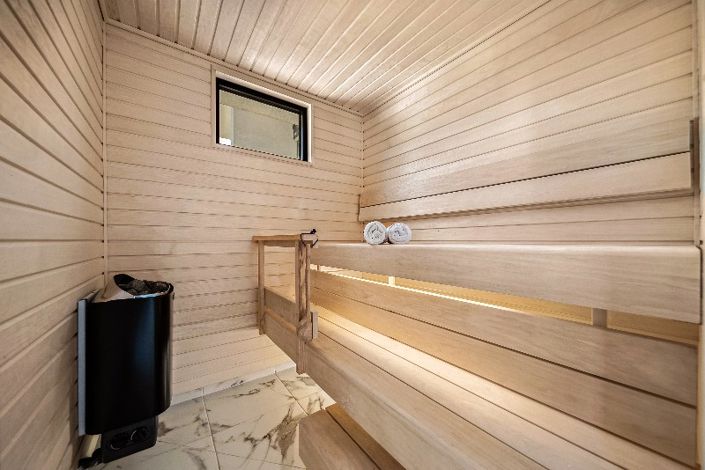 Image No.9-6 Bed Villa for sale