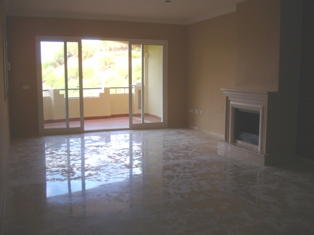 Image No.14-2 Bed Apartment for sale