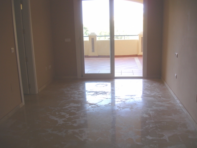 Image No.18-2 Bed Apartment for sale