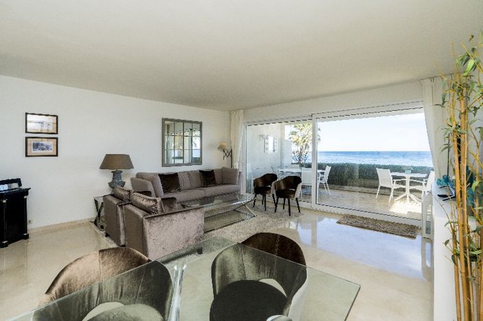 Image No.14-2 Bed Property for sale