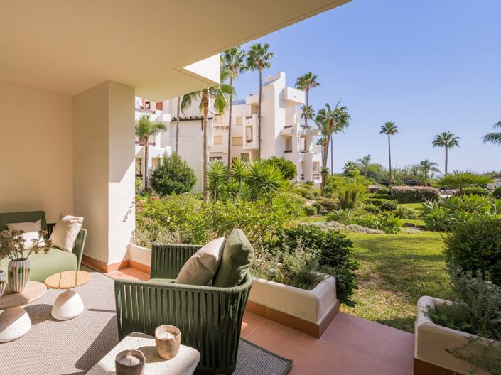 Image No.2-Appartement de 2 chambres à vendre à Estepona