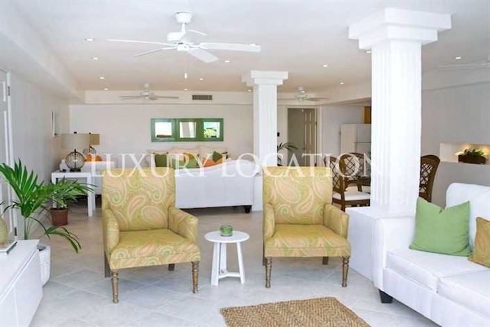 Image No.11-4 Bed Property for sale