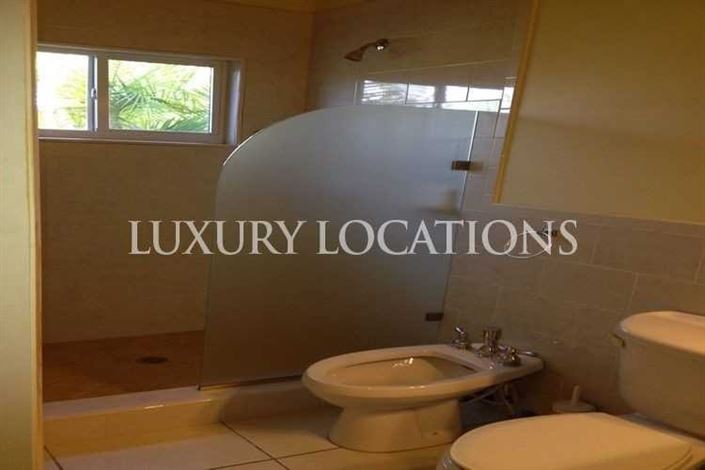 Image No.5-5 Bed Villa for sale