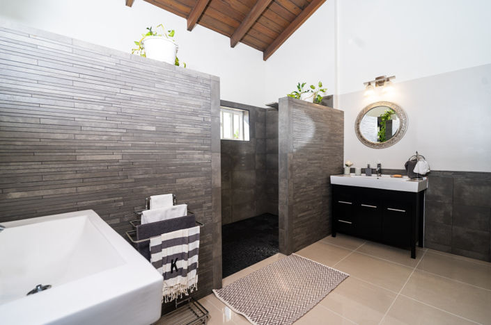 Image No.20-3 Bed Property for sale