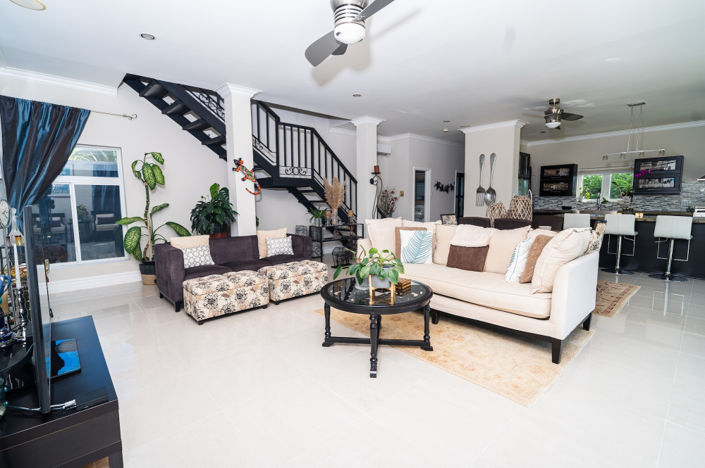 Image No.7-3 Bed Property for sale