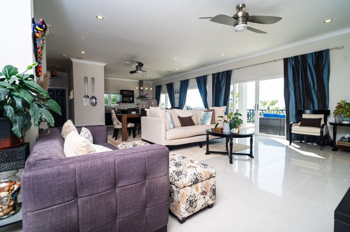 Image No.9-3 Bed Property for sale