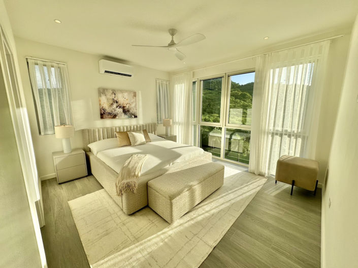 Image No.13-2 Bed Property for sale