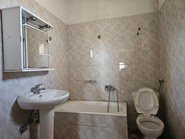 Image No.14-3 Bed Apartment for sale