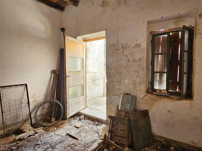 Image No.22-Maison de village à vendre à Neapoli