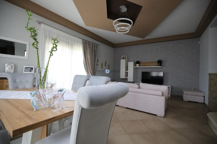 Image No.8-3 Bed Villa for sale