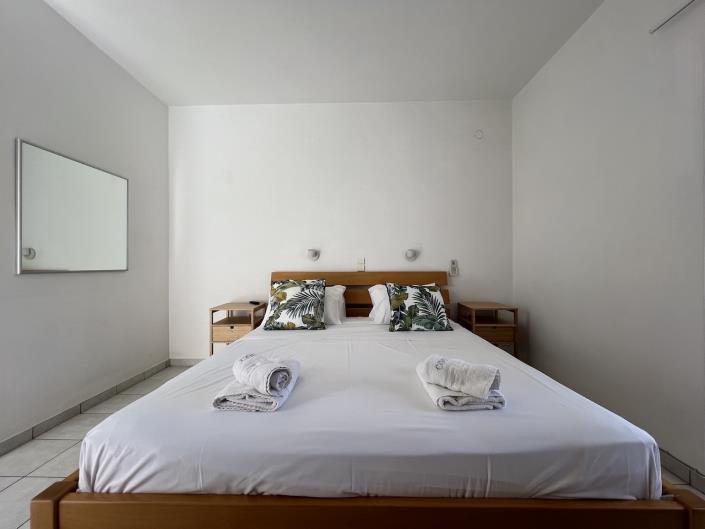 Image No.3-10 Bed Hotel for sale