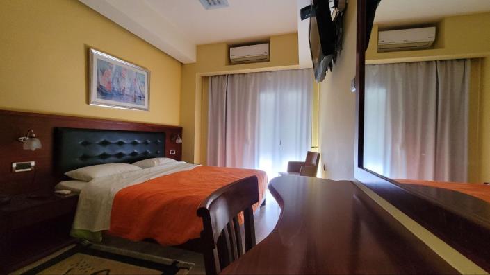 Image No.21-9 Bed Hotel for sale