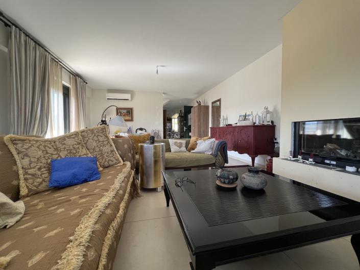 Image No.9-4 Bed House/Villa for sale