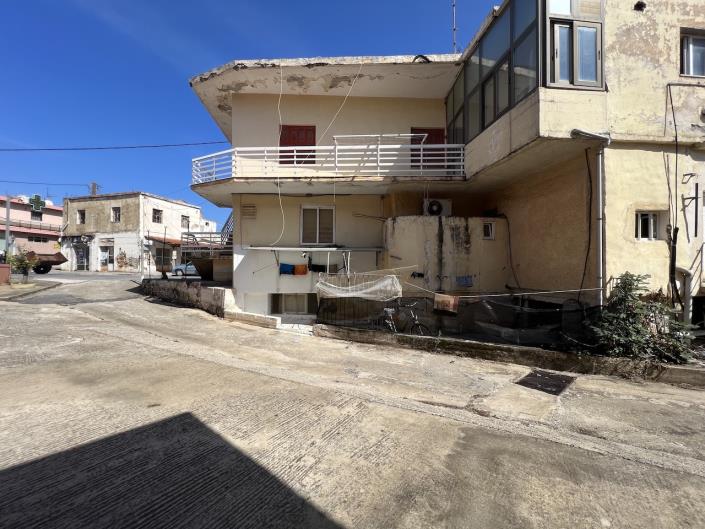 Image No.14-Maison de 6 chambres à vendre à Tavronitis