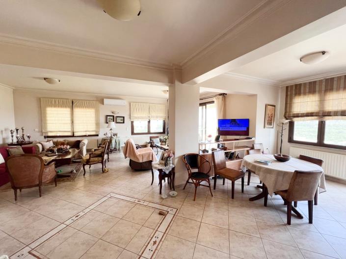 Image No.5-Maison / Villa de 4 chambres à vendre à Chania