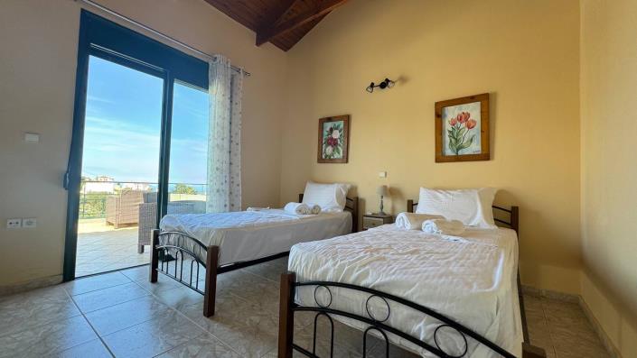 Image No.8-3 Bed House/Villa for sale