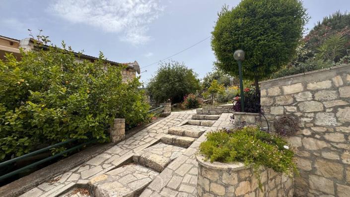 Image No.18-5 Bed House/Villa for sale