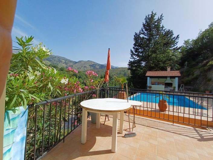 Image No.10-2 Bed Villa for sale