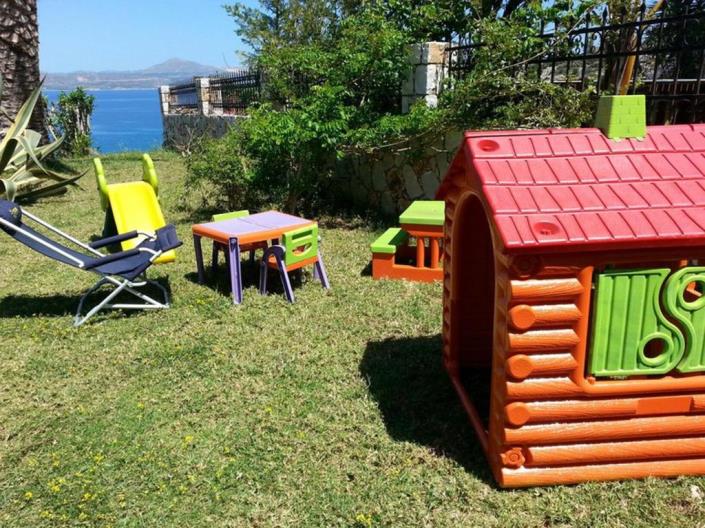 Image No.7-11 Bed Hotel for sale