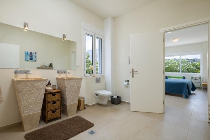 Image No.25-3 Bed Villa for sale