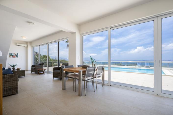 Image No.26-3 Bed Villa for sale