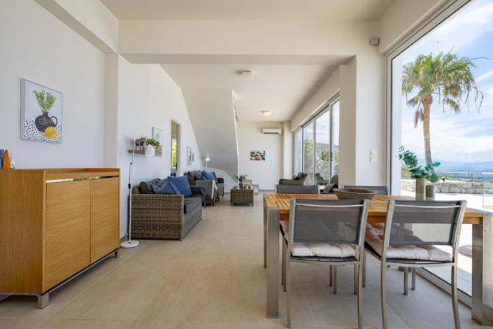 Image No.29-3 Bed Villa for sale