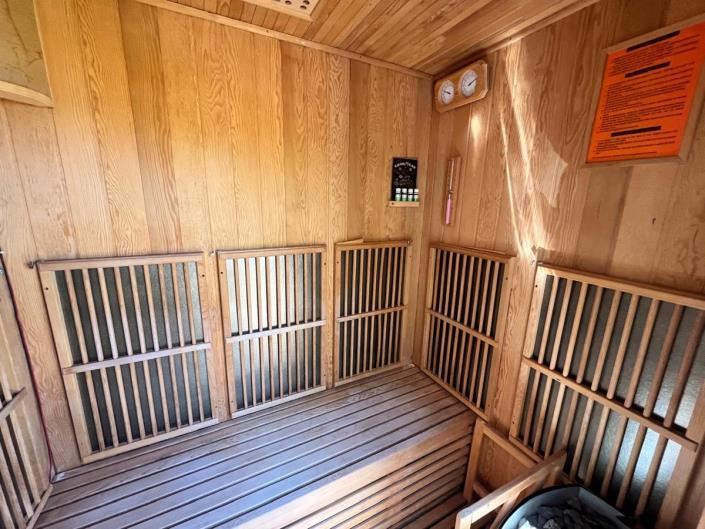 Image No.14-2 Bed House for sale