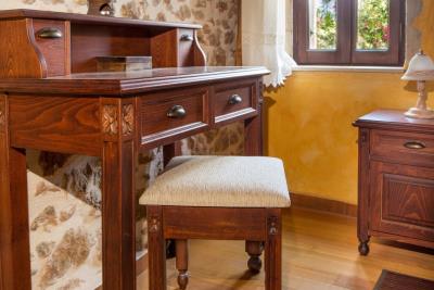 orange-villa-10-1024x683