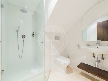 id6cc89601-0000-0500-0000-00001534e853