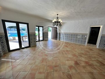 id2fbe6c01-0000-0500-0000-0000116f216c