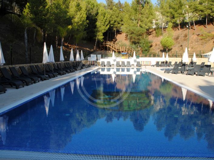 Image No.14-3 Bed House for sale